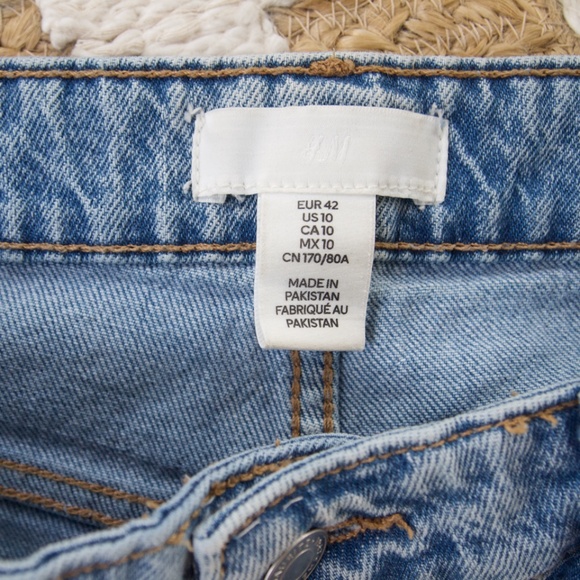 H&M, relaxed jean - Picture 3 of 5
